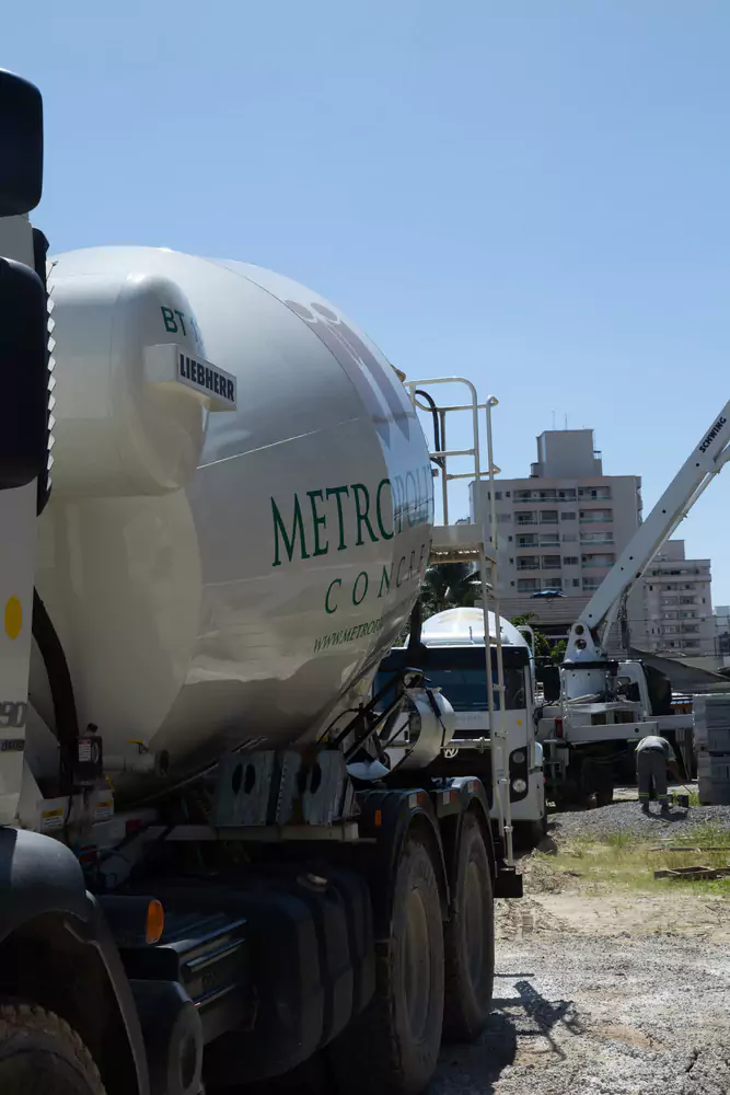 Veículos/Frota Metropolitana Concreto